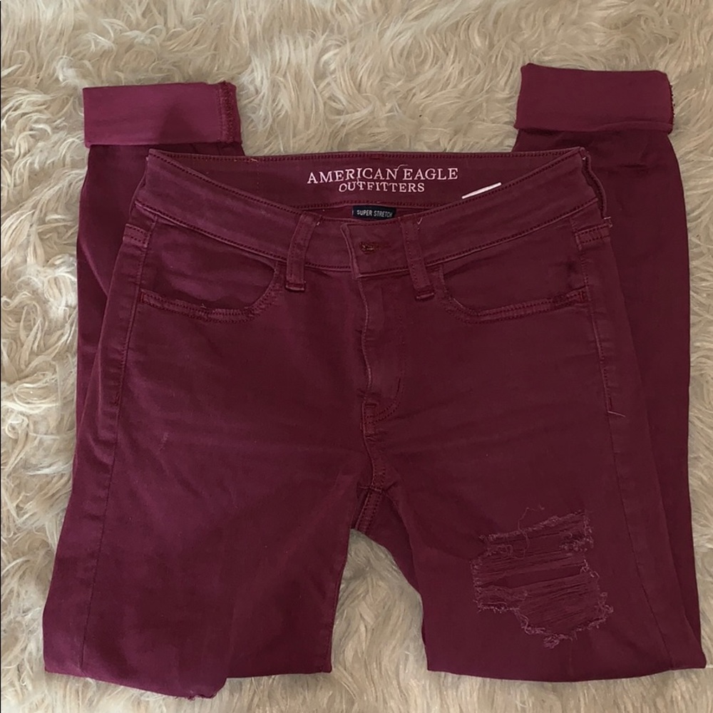 American eagle maroon distressed jeans